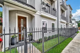 3838 Brinkman St, Houston, TX 77018 - Photo 2