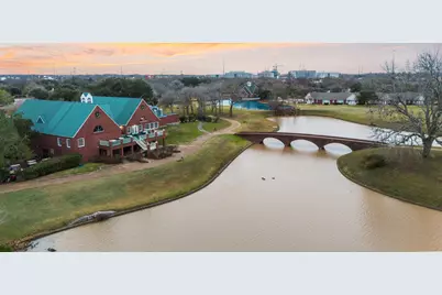 7322 Greatwood Lake Drive, Sugar Land, TX 77479 - Photo 48