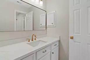 7322 Greatwood Lake Dr, Sugar Land, TX 77479 - Photo 26