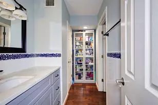 840 Threadneedle Street E, Houston, TX 77079 - Photo 22
