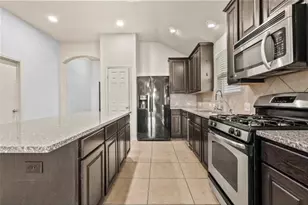 20710 Rainmead Dr, Katy, TX 77449 - Photo 4