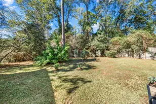 2 N Chantsong Cir, The Woodlands, TX 77382 - Photo 36