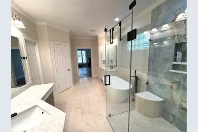 2 N Chantsong Circle, The Woodlands, TX 77382 - Photo 20