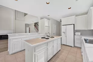 1727 Emma Cove Ct, Sugar Land, TX 77479 - Photo 10