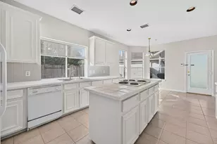 1727 Emma Cove Ct, Sugar Land, TX 77479 - Photo 8