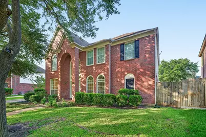 1727 Emma Cove Court, Sugar Land, TX 77479 - Photo 2