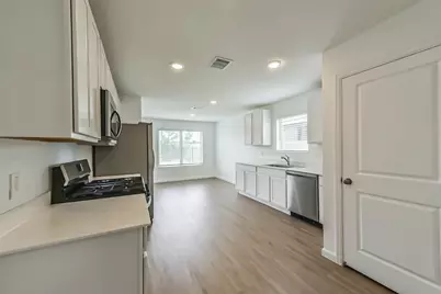 2717 Cadiz Bay Drive, Conroe, TX 77301 - Photo 16