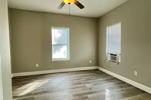 1014 W 4th St, Freeport, TX 77541 - Photo 10