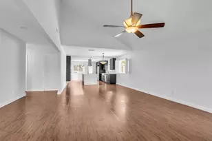 6835 Queensclub Dr, Houston, TX 77069 - Photo 16