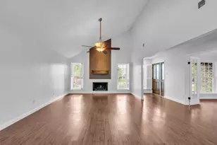 6835 Queensclub Dr, Houston, TX 77069 - Photo 14