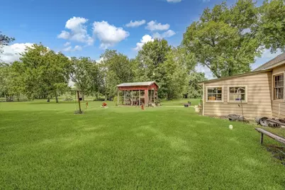 922 Runneburg Road, Crosby, TX 77532 - Photo 36