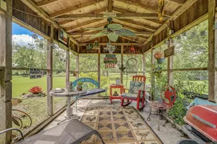 922 Runneburg Rd, Crosby, TX 77532 - Photo 40