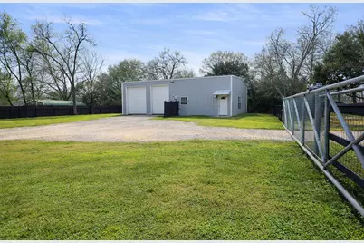 5619 Maple Street, Crosby, TX 77532 - Photo 2