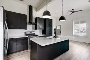5514 Barremore St, Houston, TX 77023 - Photo 2