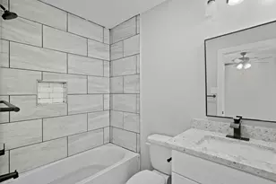 6121 Ridgemont St, Houston, TX 77087 - Photo 14