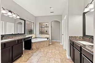 13102 Spear Trail Court, Rosharon, TX 77583 - Photo 18