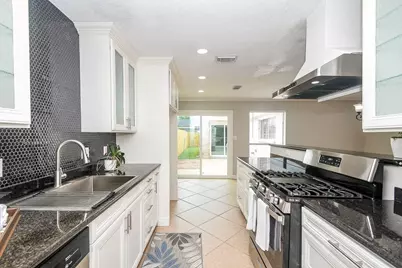 13507 Dripping Springs Drive, Houston, TX 77083 - Photo 12