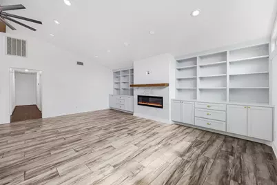 5250 Beechnut Street, Houston, TX 77096 - Photo 4
