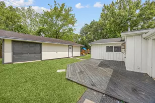 5250 Beechnut St, Houston, TX 77096 - Photo 28