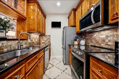 3231 Allen Parkway Parkway #1115, Houston, TX 77019 - Photo 2