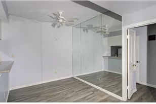 11711 Memorial Dr, Houston, TX 77024 - Photo 6