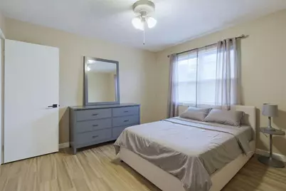 2807 W Birchdale Drive, Missouri City, TX 77489 - Photo 10