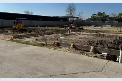 11065 Chatterton Drive, Houston, TX 77043 - Photo 4