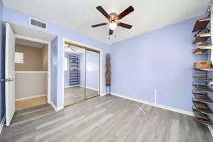 13984 Hollowgreen Dr, Houston, TX 77082 - Photo 28