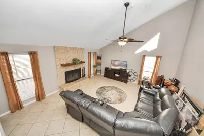 13984 Hollowgreen Drive #23, Houston, TX 77082 - Photo 8