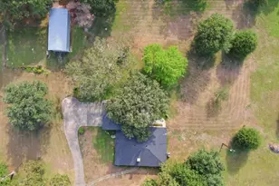 318 Harrison St, Newton, TX 75966 - Photo 2