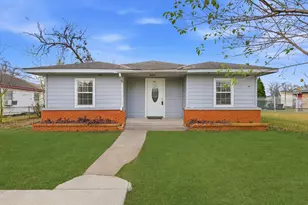 2411 Leffingwell St, Houston, TX 77026 - Photo 1