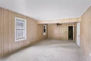 325 S 19th St, Silsbee, TX 77656 - Photo 4