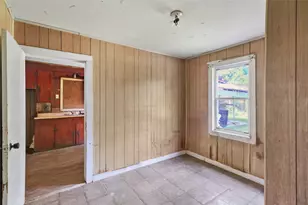 325 S 19th St, Silsbee, TX 77656 - Photo 6