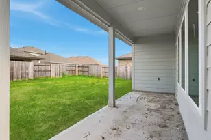 288 Ice Shr Trl, Dayton, TX 77535 - Photo 14
