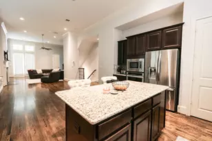 2037 Fannin Station N, Houston, TX 77045 - Photo 16