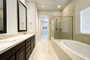 2037 Fannin Station N, Houston, TX 77045 - Photo 30