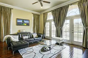 2602 Coastal Greens Dr, Houston, TX 77054 - Photo 2