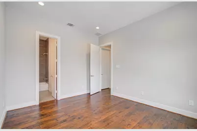 1314 Mayfair Clarkson Lane, Houston, TX 77055 - Photo 38
