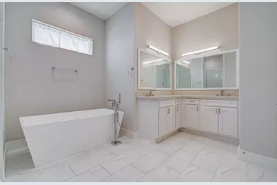 1314 Mayfair Clarkson Lane, Houston, TX 77055 - Photo 14