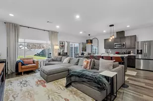 2222 Wavell St, Houston, TX 77088 - Photo 2