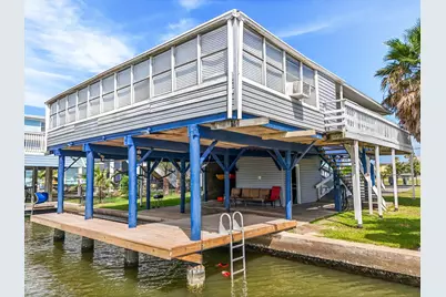 21806 Lampasas Drive, Galveston, TX 77554 - Photo 34