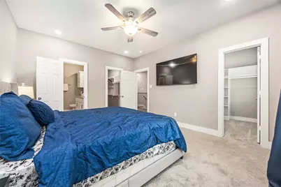 5023 Mallow Street #A/B, Houston, TX 77033 - Photo 14