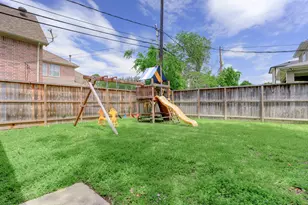 3744 Aberdeen Way, Houston, TX 77025 - Photo 16