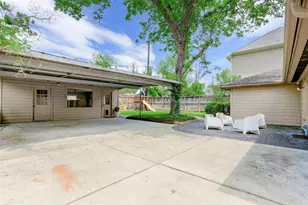 3744 Aberdeen Way, Houston, TX 77025 - Photo 14