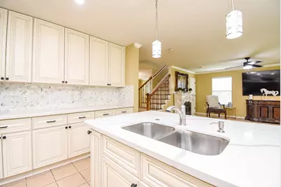 19822 Breezy Cove Court, Tomball, TX 77375 - Photo 8