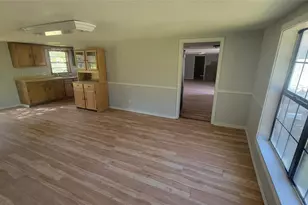 2960 Call St, Vidor, TX 77662 - Photo 14