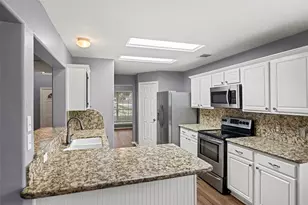 24503 Drakefield Ct, Katy, TX 77494 - Photo 6