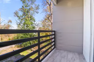8046 Chateau St, Houston, TX 77028 - Photo 18