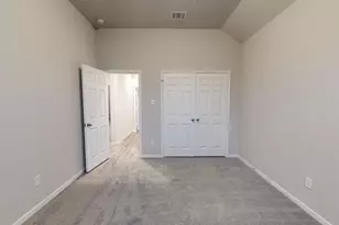 1031 Comal Trl, Dayton, TX 77535 - Photo 12