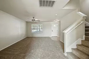 3933 Brook Hollow Dr, Schertz, TX 78154 - Photo 8